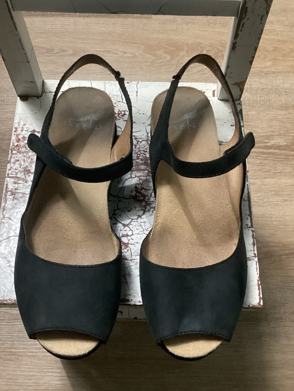 Dansko Black Open-Toe Slingback Wedge Sandals US 7.5/8 EUR 38